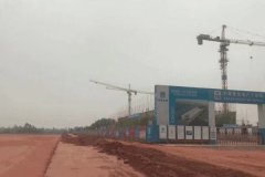建筑工地检验圆柱木模板的过程[久筑圆柱模板哪家好]